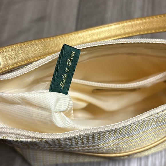 Ralph Lauren Woman Gold shoulder Bag gold and silver with gold strap - Picture 11 of 11